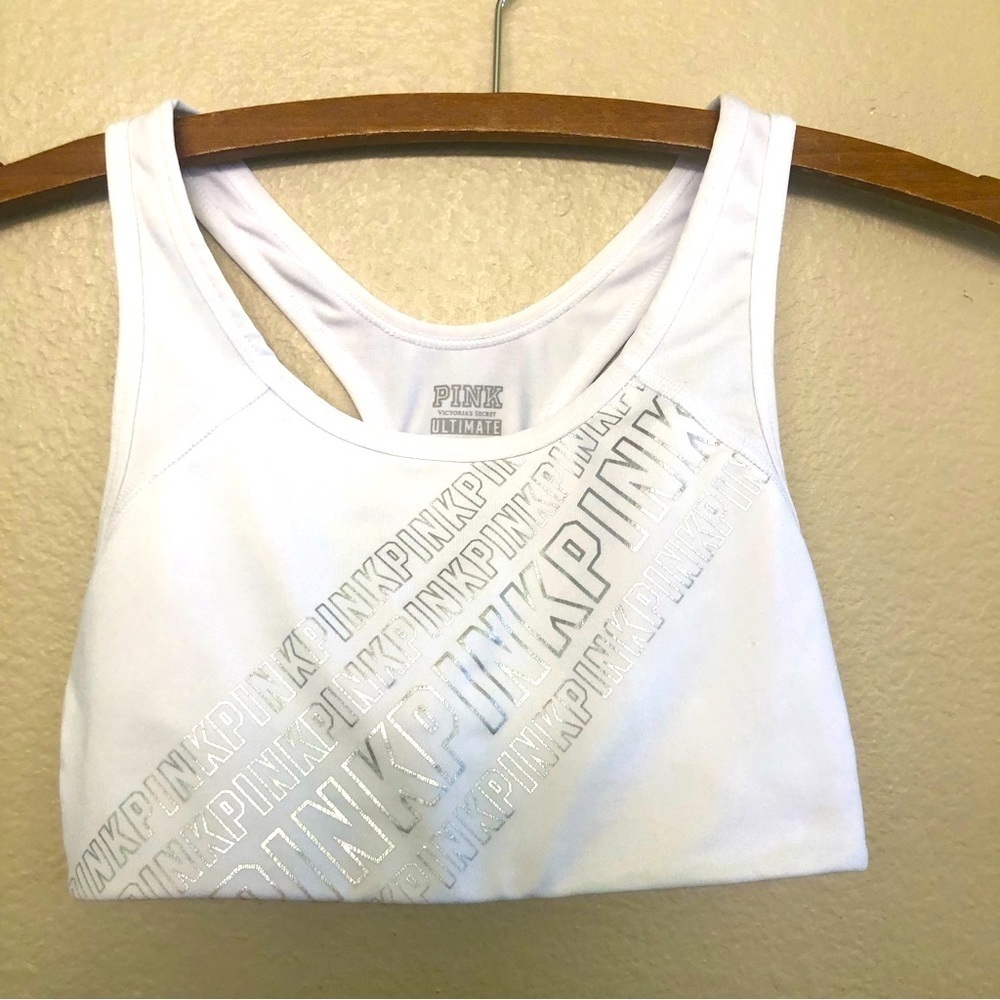 Victoria’s Secret Pink Ultimate metallic Graphic Racerback Sport Bra Size XS